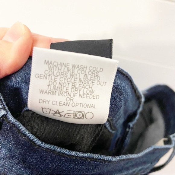 Flying Monkey | Midrise Dark Wash Skinny Jeans- Raw Hem Size 25 - Picture 6 of 11